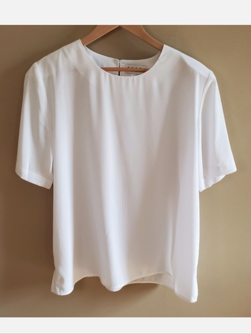 White vintage top sz L